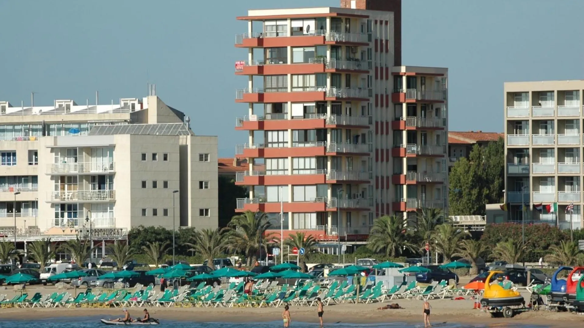 The Apartment In Estartit Has 2 Bedrooms L'Estartit